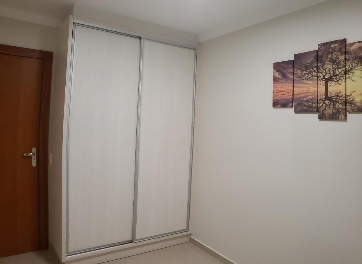 בומבינאס Excelente Apto 3 Quartos Em Bombas, 100 Metros Do Mar E 2 Vagas De Garagem מראה חיצוני תמונה